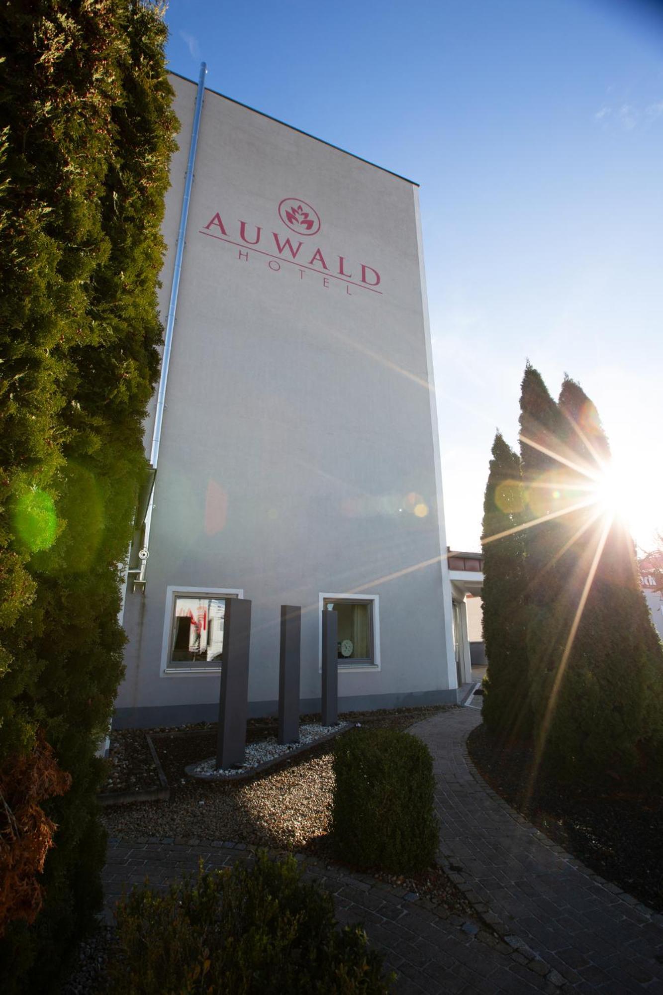 Auwald Hotel อินโกลชตัดต์ ภายนอก รูปภาพ